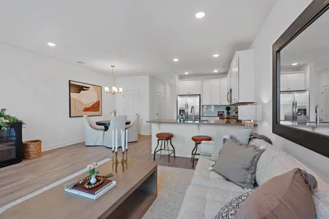 $349,900 | 482 Portsdale Drive, Unit 15, Brentwood, TN 37027