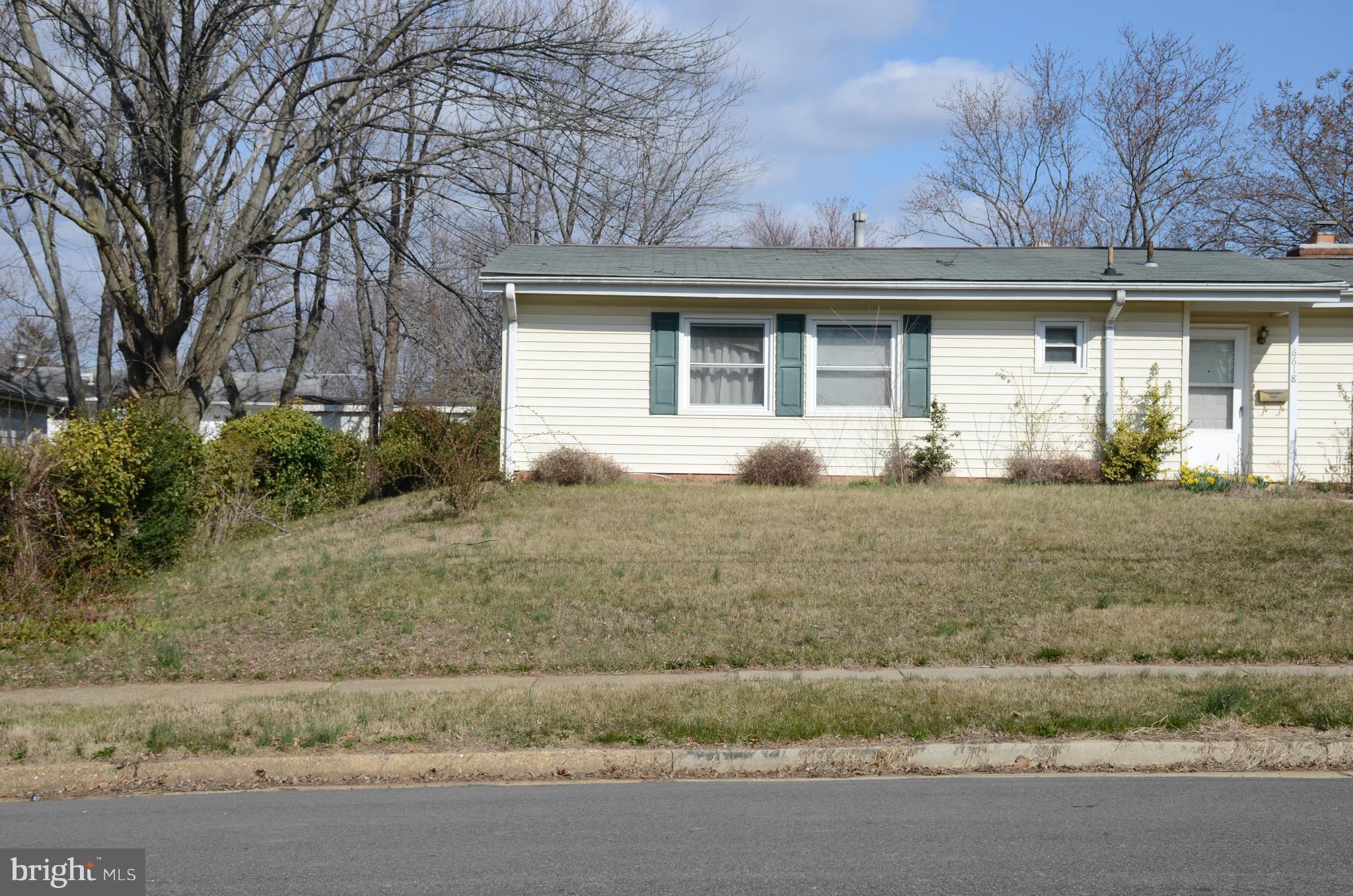 6618 Custer Street Springfield, VA 22150 - Photo 5 of 11 Exterior (General)