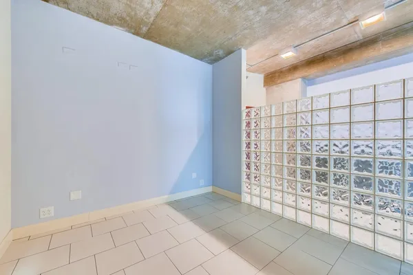 $2,100 | 415 Church Street, Unit 2106, Nashville, TN 37219