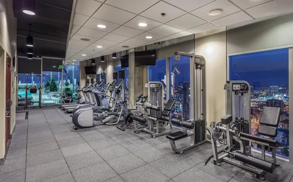 $2,100 | 415 Church Street, Unit 2106, Nashville, TN 37219
