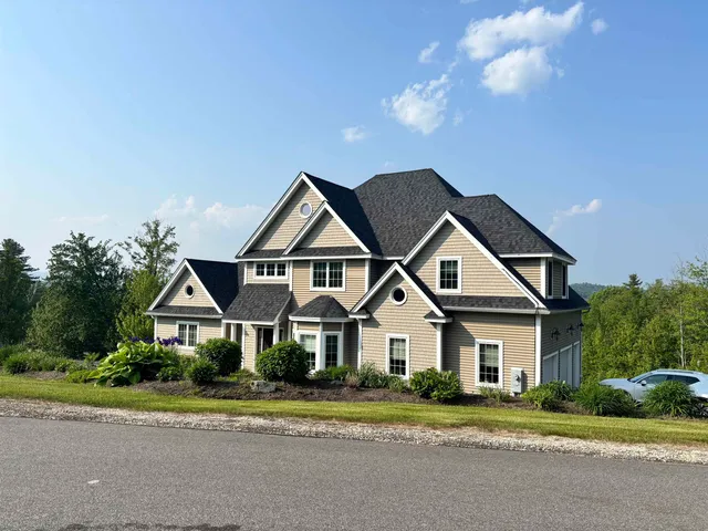 $1,300,000 | 4 Mountain Ridge Drive, Meredith, NH 03253