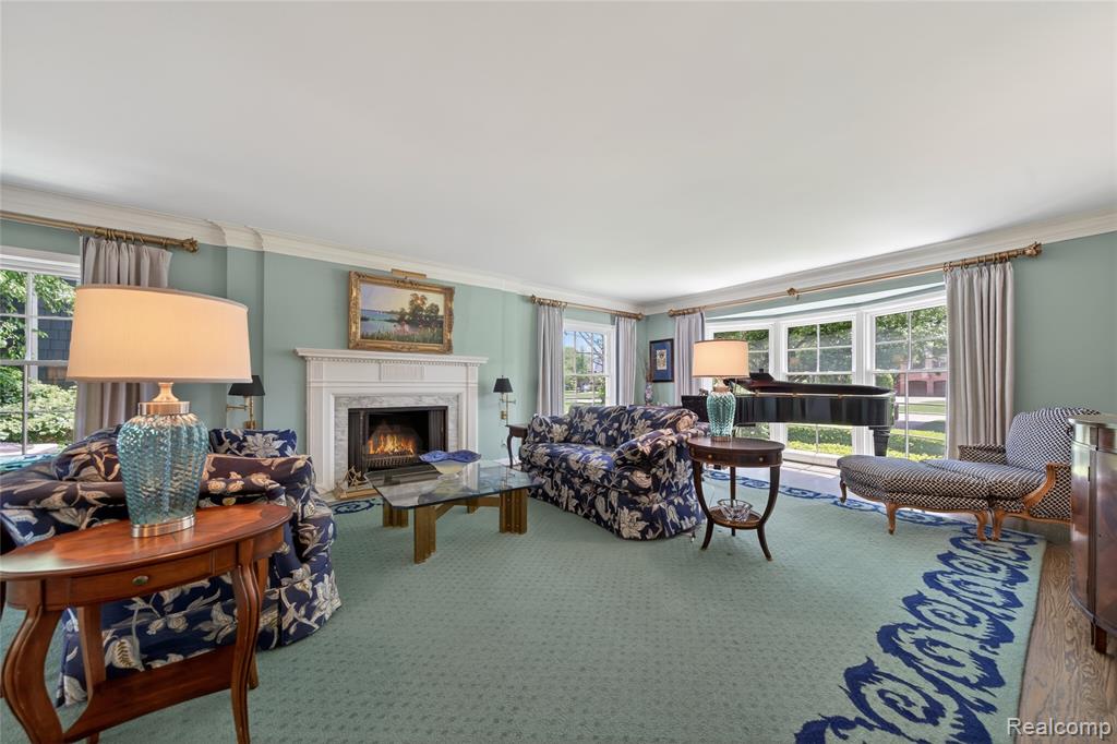 66 Oxford Road Grosse Pointe, MI 48236 - Photo 4 of 52
