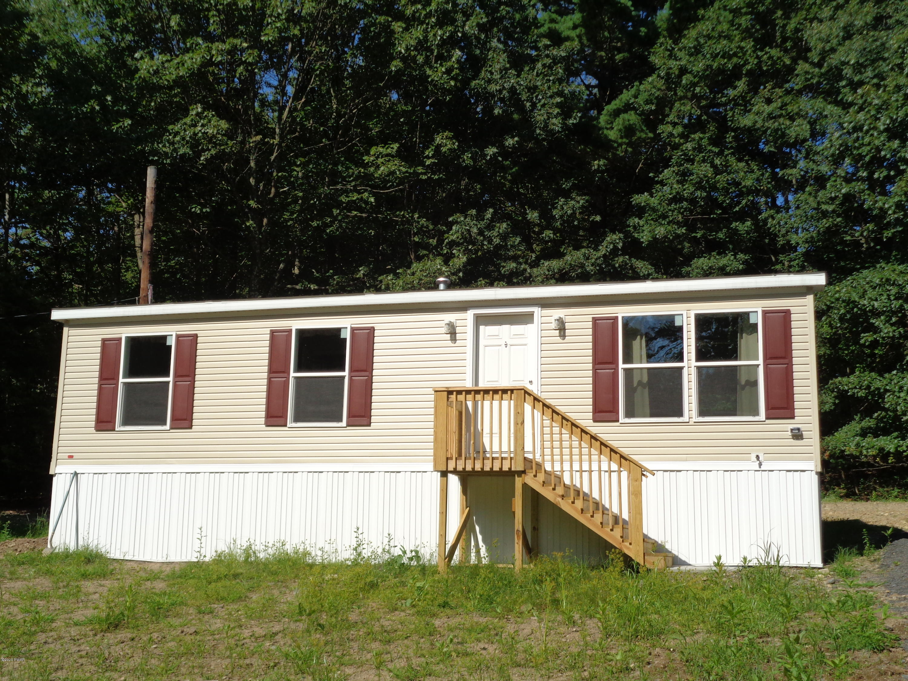 187 Silver Lake Road Dingmans Ferry, PA 18328 - Photo 14 of 15