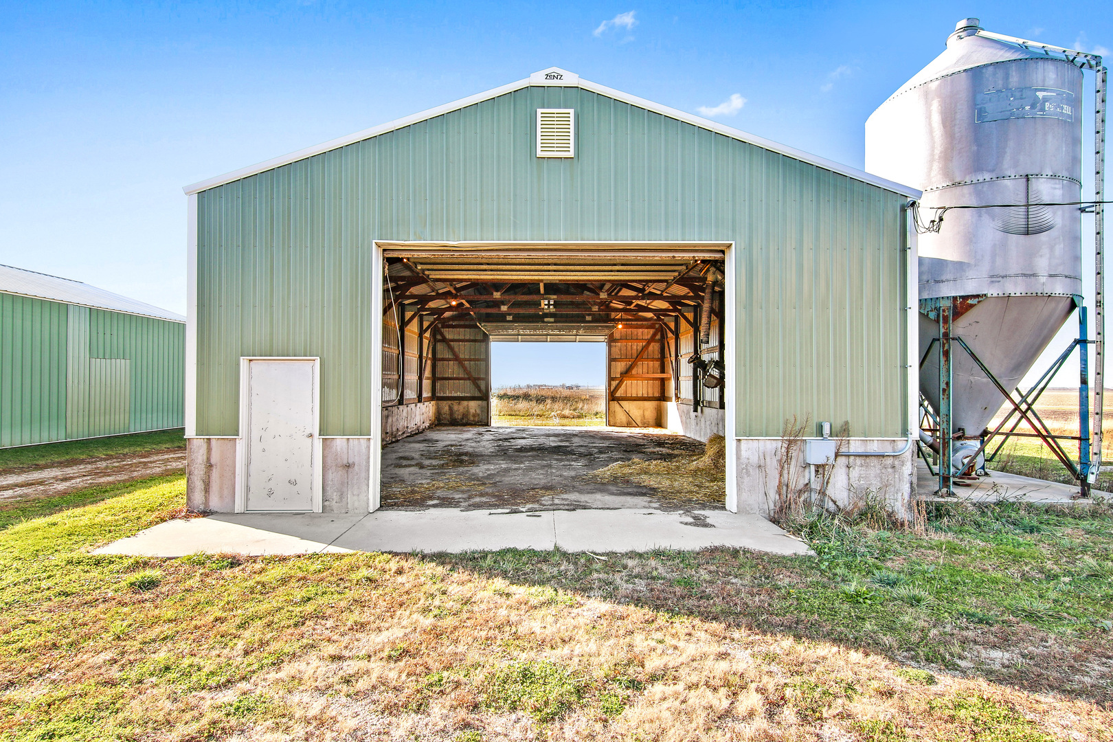 26907 Esmond Road Esmond, IL 60129 - Photo 13 of 37