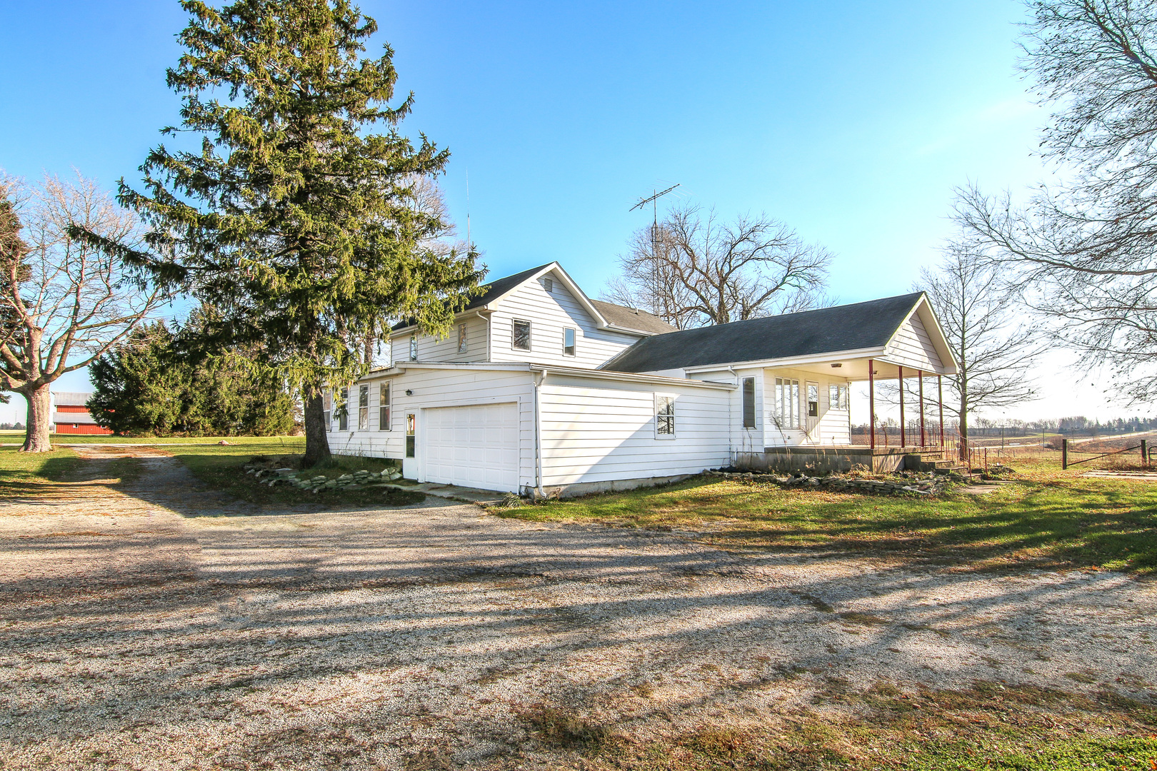 26907 Esmond Road Esmond, IL 60129 - Photo 3 of 37