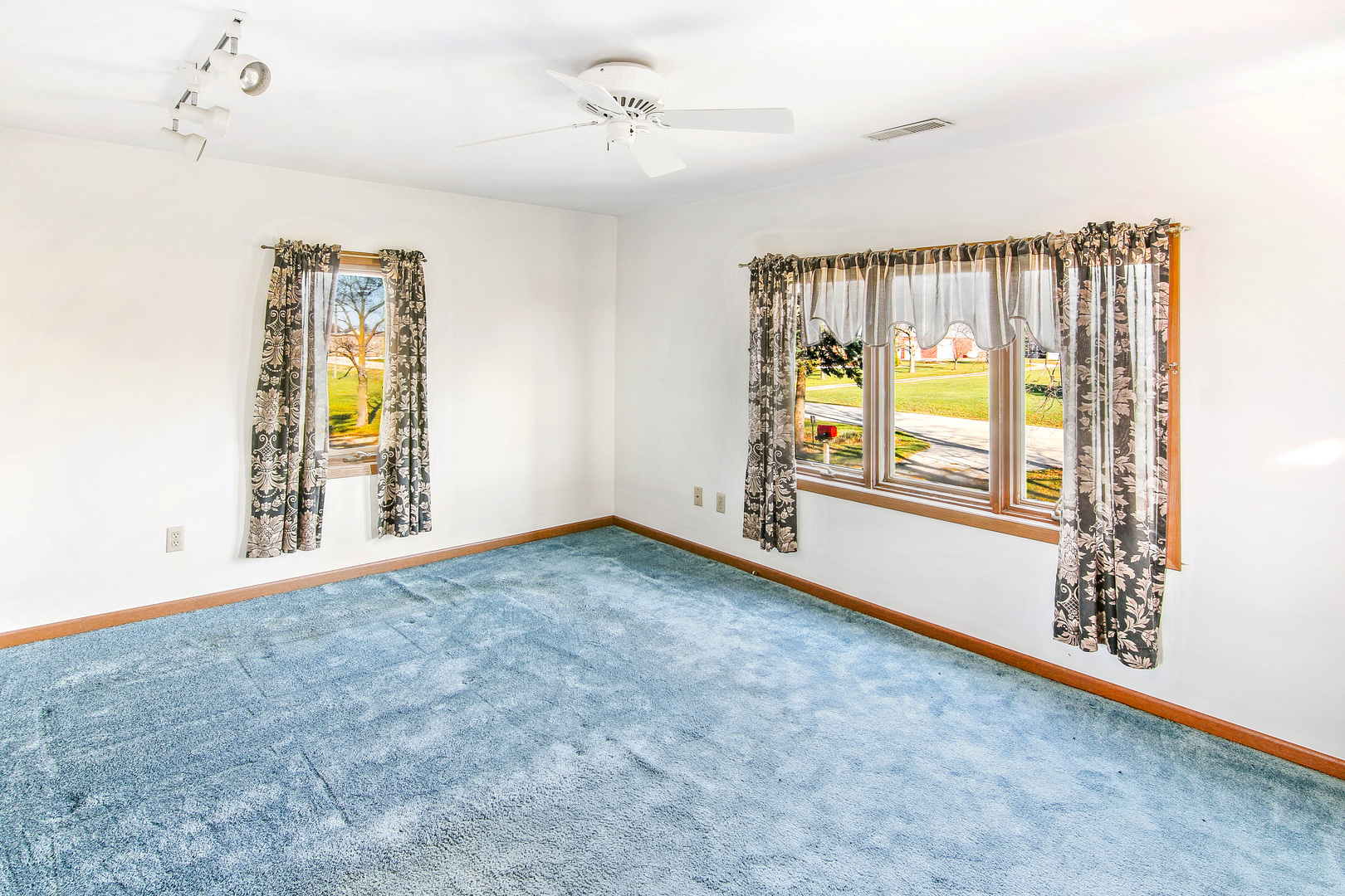 26907 Esmond Road Esmond, IL 60129 - Photo 23 of 37
