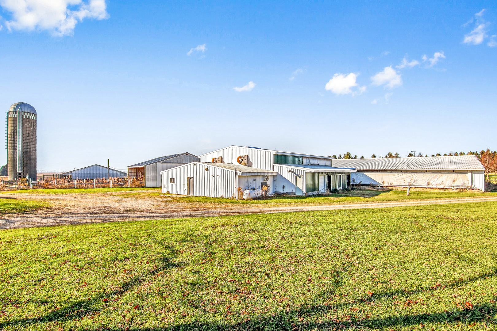 26907 Esmond Road Esmond, IL 60129 - Photo 7 of 37