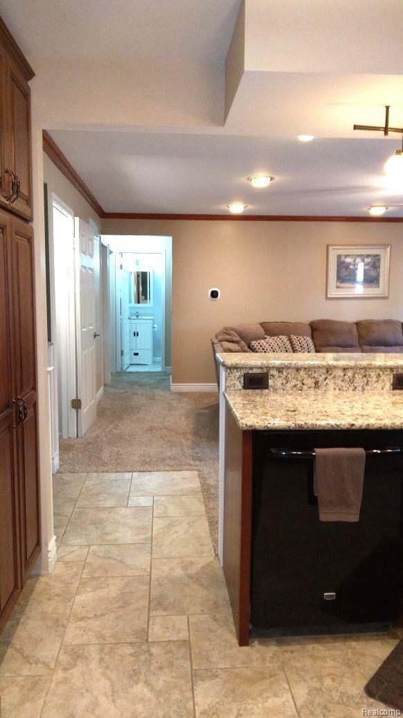 1815 Alsdorf Avenue Rochester, MI 48309 - Photo 38 of 99 Gallery Image 38