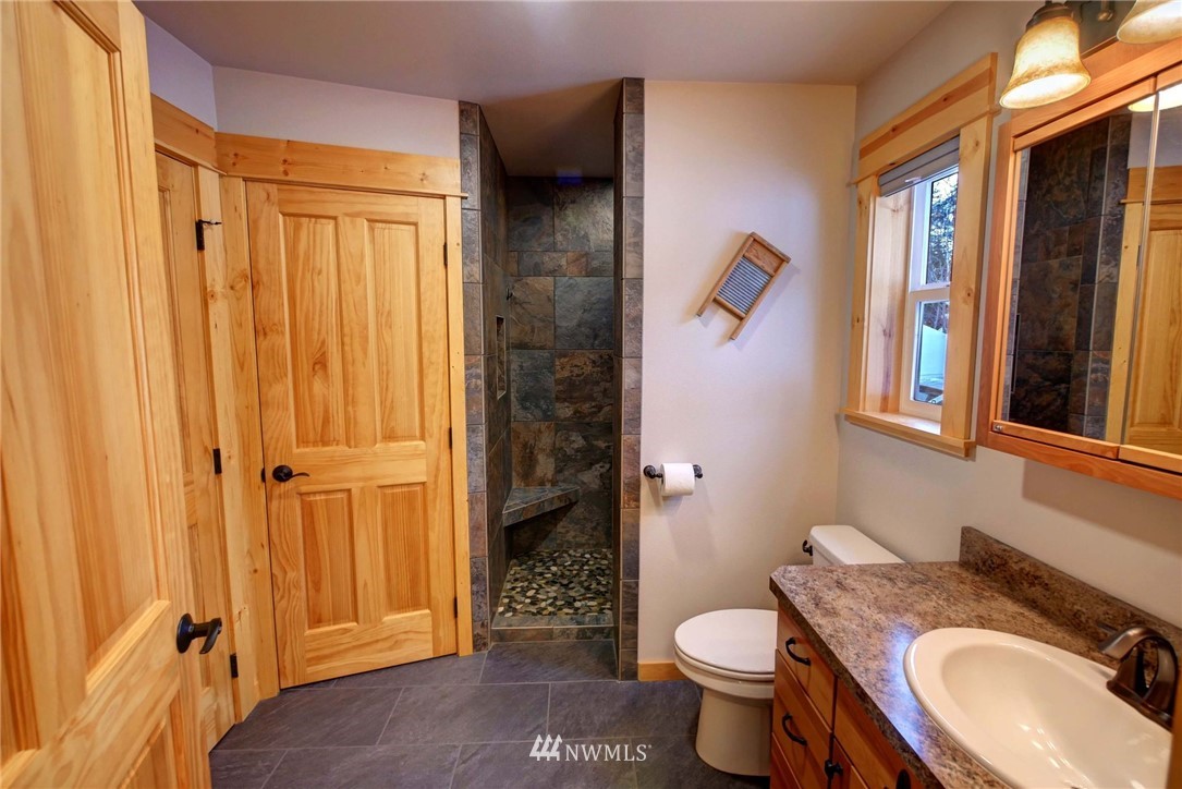 18 Mercer Road Mazama, WA 98833 - Photo 17 of 35 Gallery Image 17