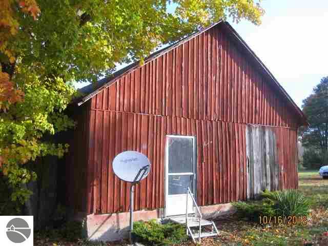 3495 Muckle Road Central Lake, MI 49622 - Photo 4 of 5 1740796-3.JPG
