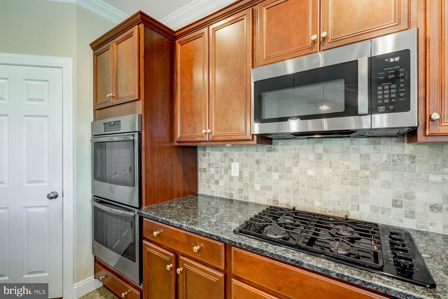 57 Pleasant Road Gordonville, PA 17529 - Photo 17 of 73 Kitchen