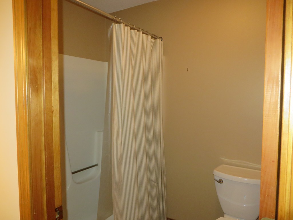 507 Country Side Road, Unit 507 Greenfield, MA 01301 - Photo 14 of 18 Gallery Image 14