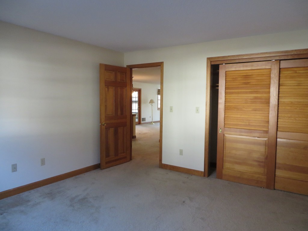 507 Country Side Road, Unit 507 Greenfield, MA 01301 - Photo 9 of 18 Gallery Image 9
