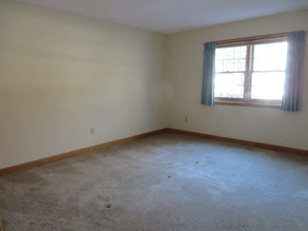 507 Country Side Road, Unit 507 Greenfield, MA 01301 - Photo 10 of 18 Gallery Image 10
