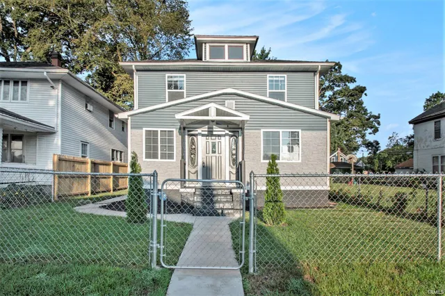 $280,000 | 1043 North Johnson Street, South Bend, IN 46628