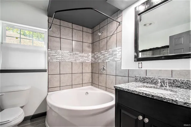 $280,000 | 1043 North Johnson Street, South Bend, IN 46628