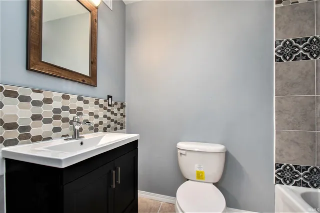 $280,000 | 1043 North Johnson Street, South Bend, IN 46628