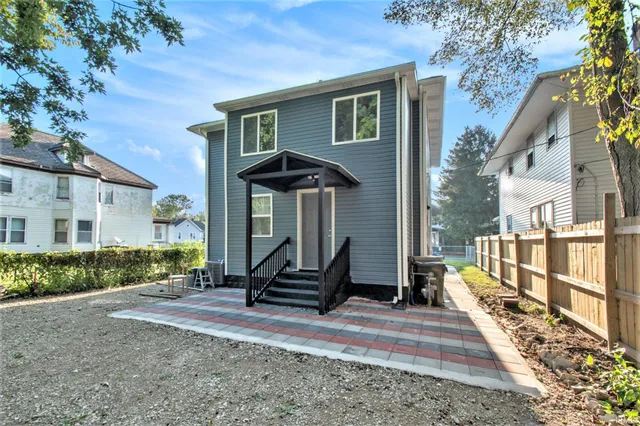 $280,000 | 1043 North Johnson Street, South Bend, IN 46628