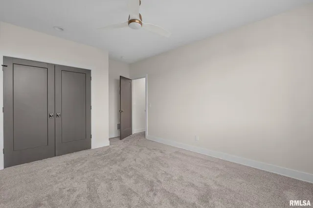 $744,923 | 5167 Lakeside Court, Bettendorf, IA 52722