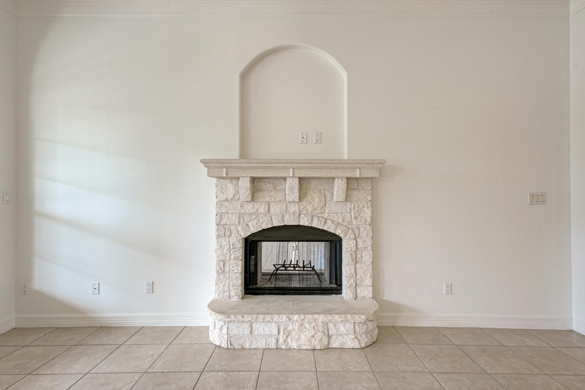 1238 Little Bear Road Buda, TX 78610 - Photo 11 of 40