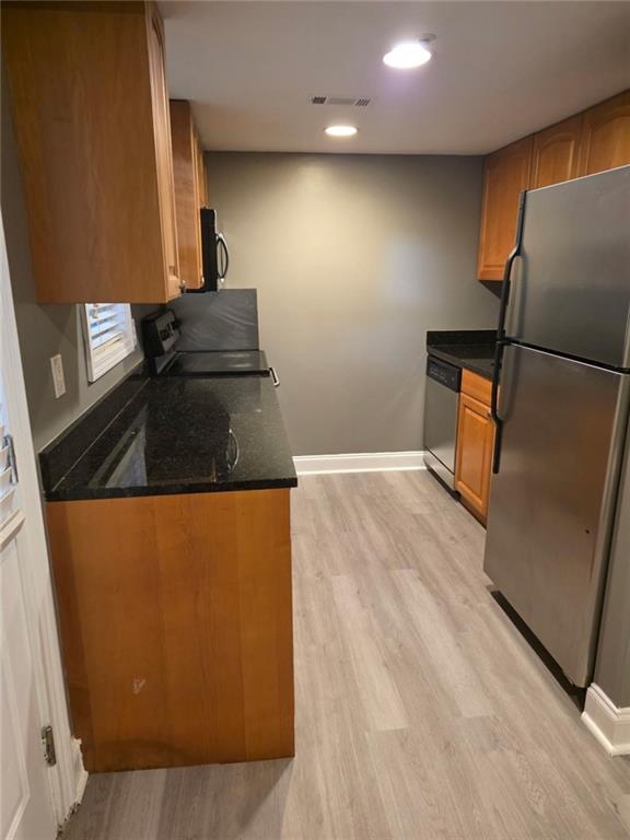 127 Rondak Circle Smyrna, GA 30080 - Photo 5 of 19