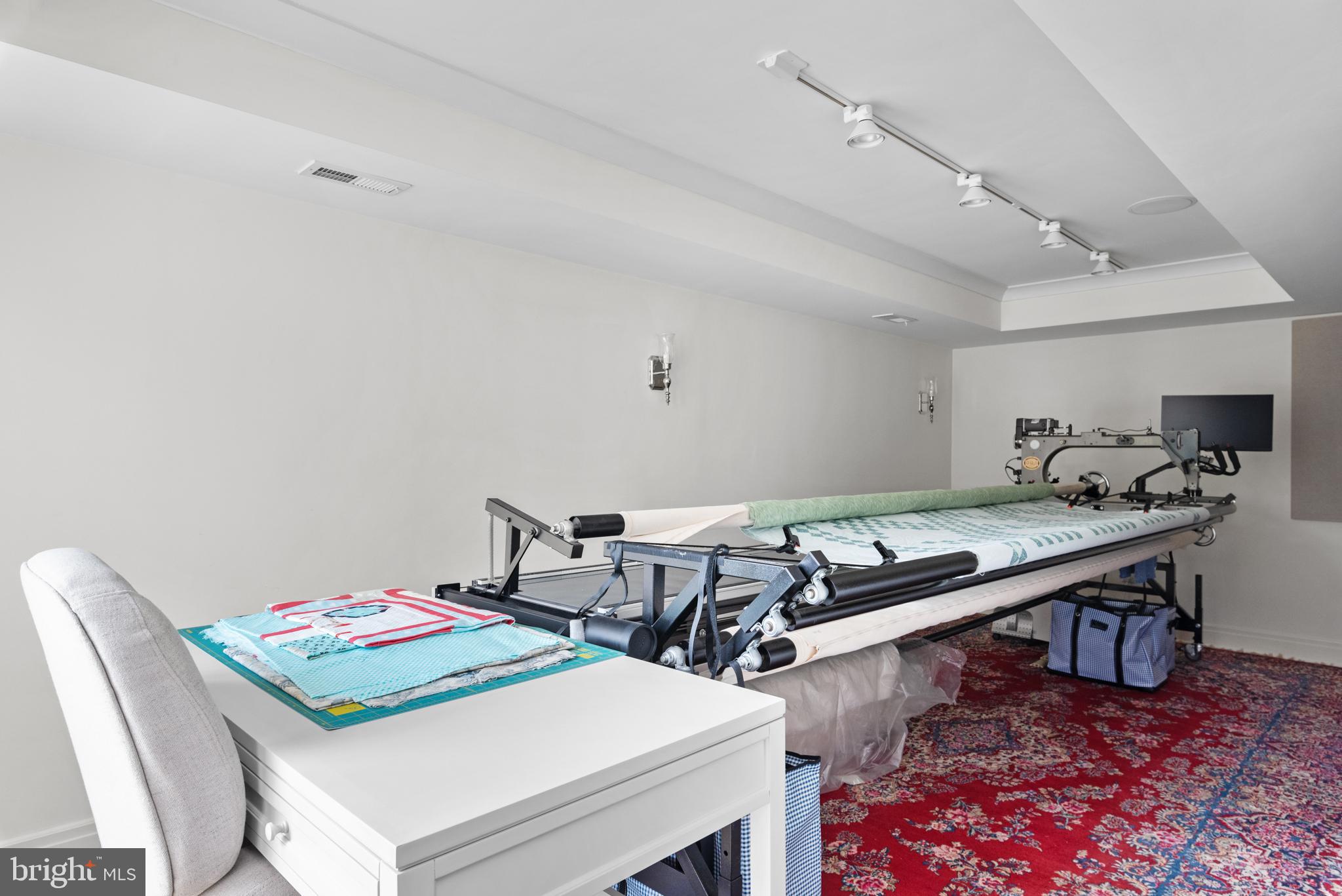 2013 Homewood Road Annapolis, MD 21409 - Photo 122 of 131 5th Bedroom used for sewing & quilting