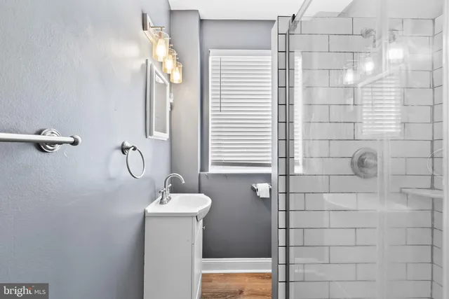 $339,000 | 115 2nd Street Northeast, Unit 16, Washington, DC 20002