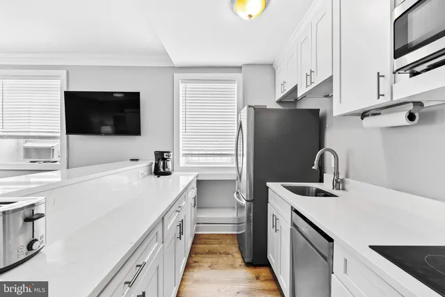 $339,000 | 115 2nd Street Northeast, Unit 16, Washington, DC 20002