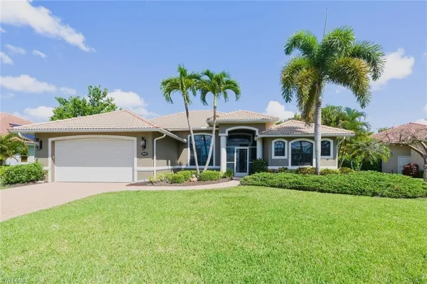 $9,000 | 18127 Royal Hammock Boulevard, Naples, FL 34114