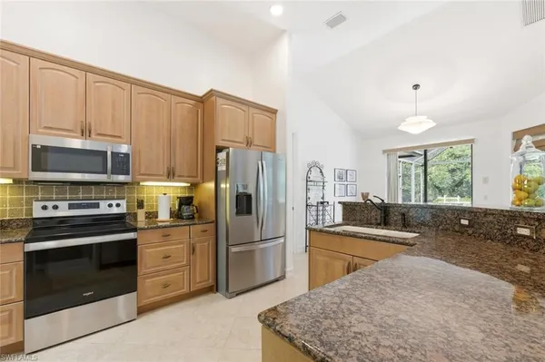 $9,000 | 18127 Royal Hammock Boulevard, Naples, FL 34114