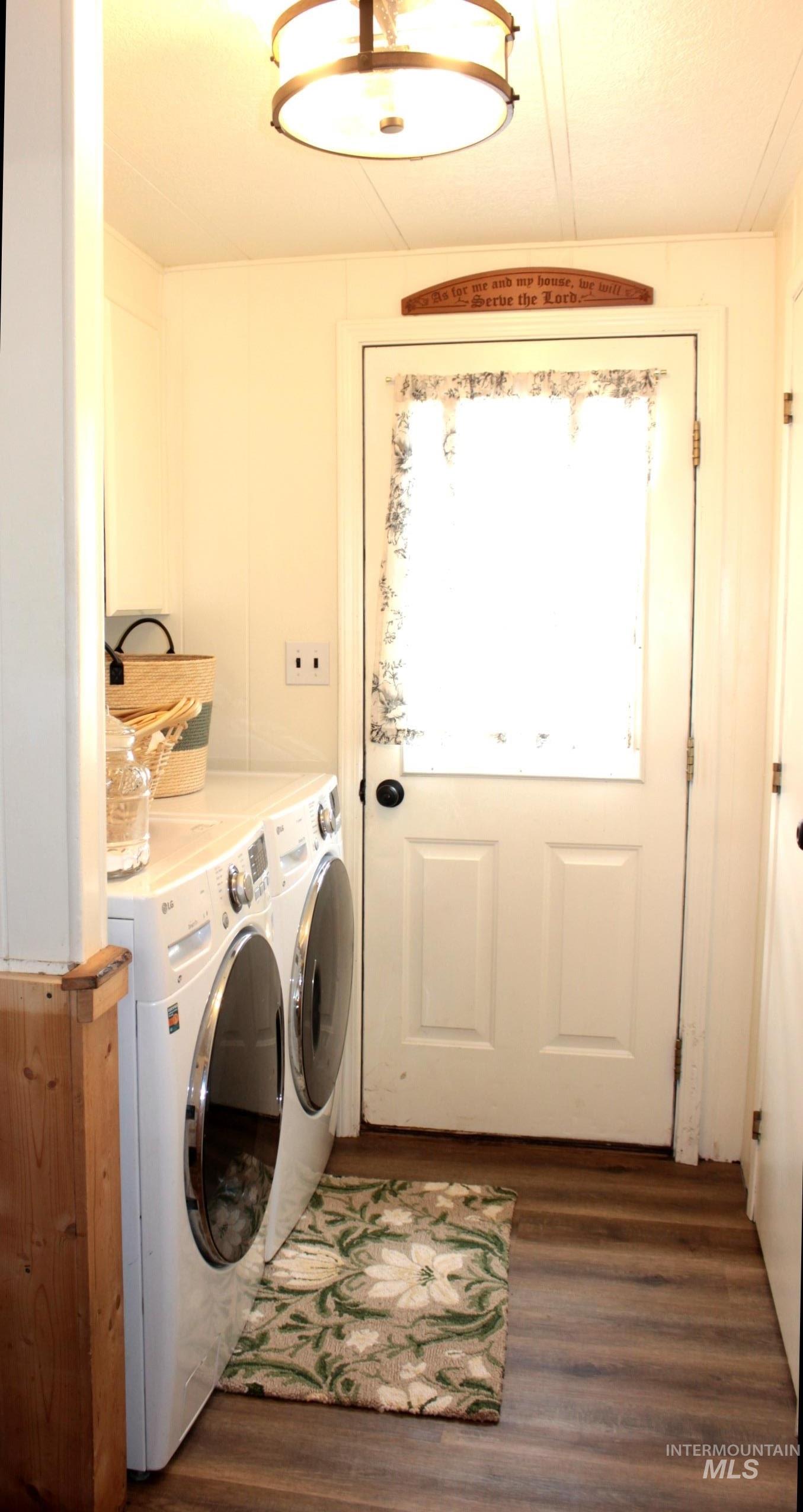 1824 Dutch Flat Road Midvale, ID 83645 - Photo 25 of 39 View of laundry area