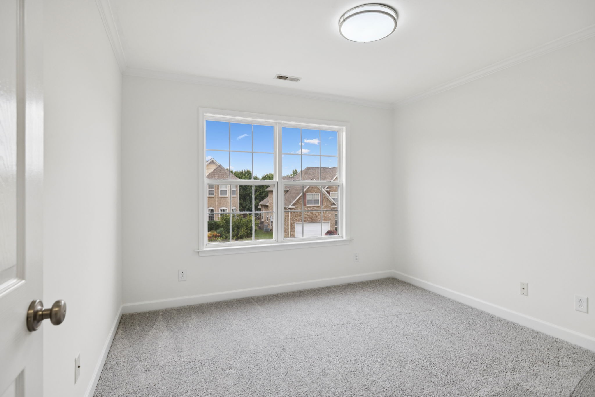 2015 Keene Circle Spring Hill, TN 37174 - Photo 23 of 37 an empty room with a window