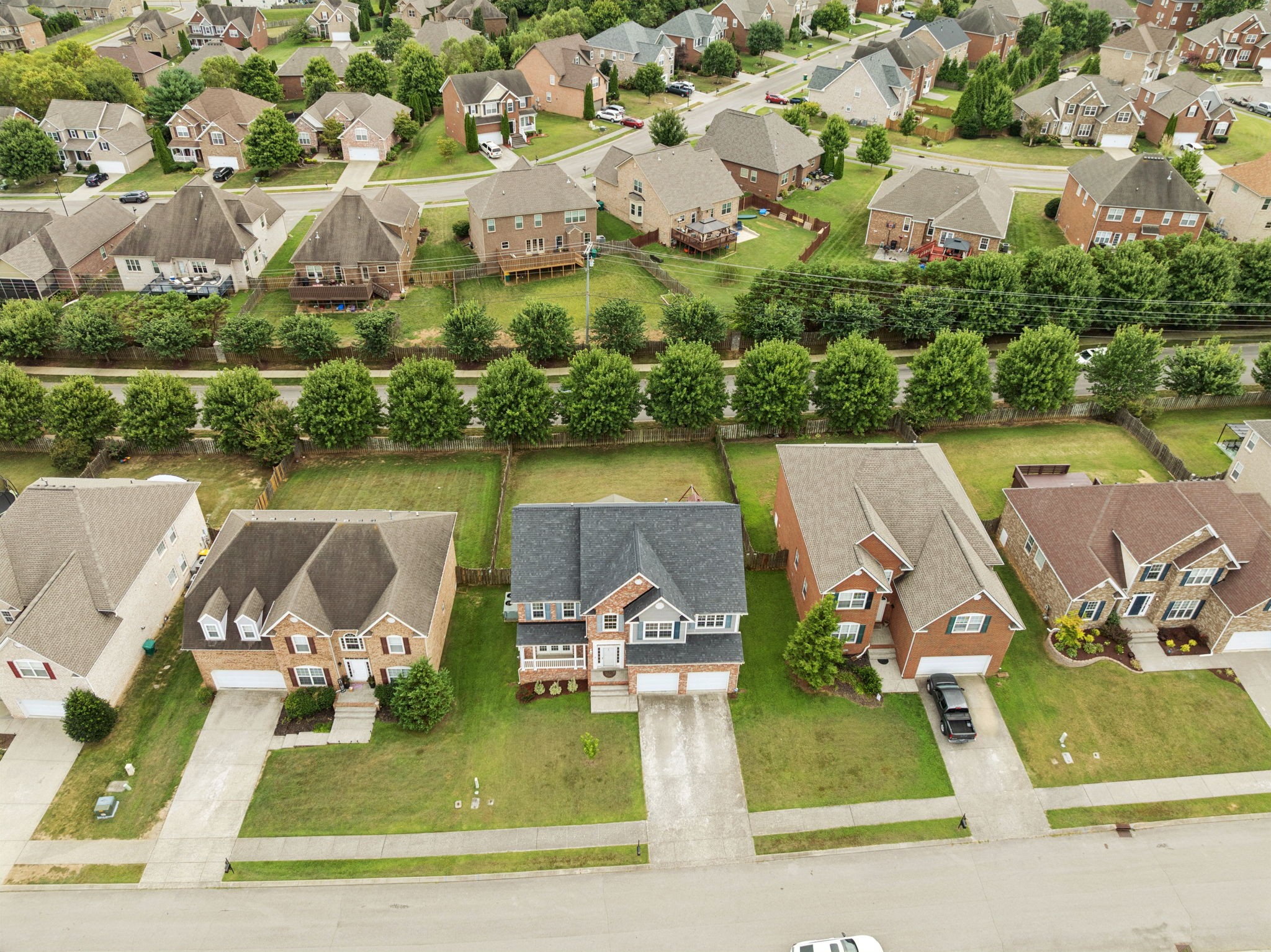 2015 Keene Circle Spring Hill, TN 37174 - Photo 31 of 37 an aerial view of a house with a ocean view