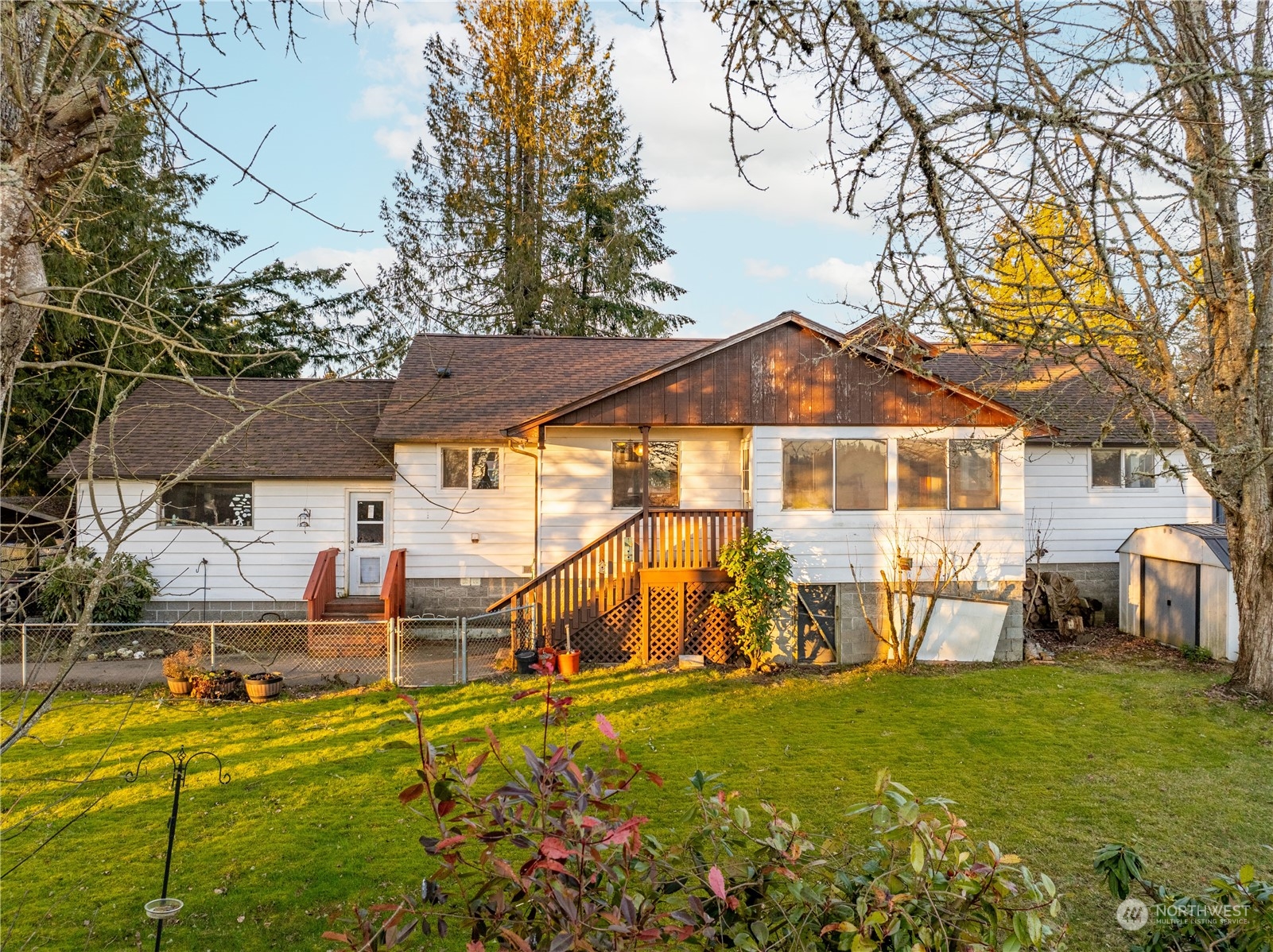 1812 Military Road Centralia, WA 98531 - Photo 4 of 36 Gallery Image 4