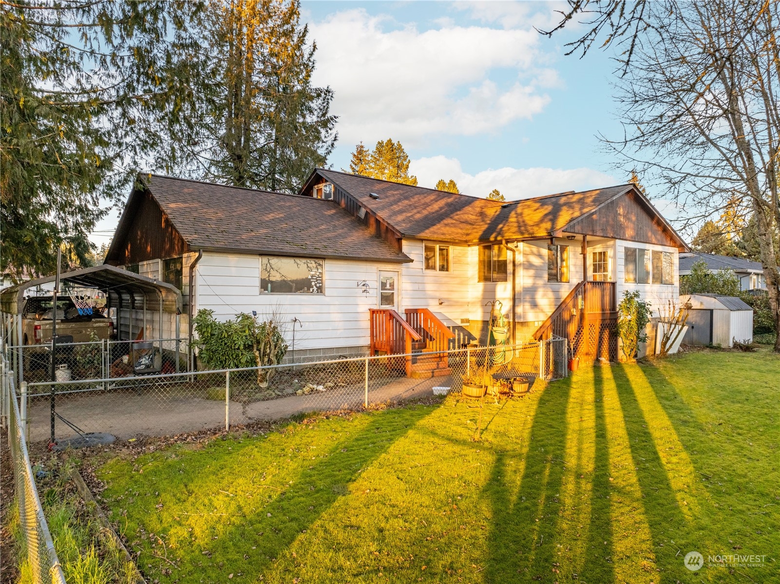 1812 Military Road Centralia, WA 98531 - Photo 5 of 36 Gallery Image 5