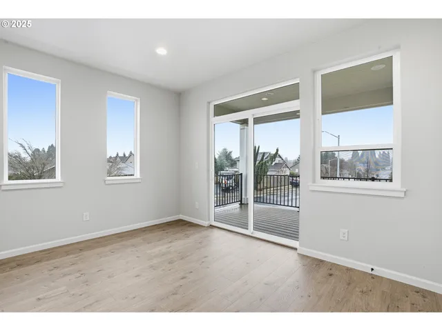 $519,960 | 4690 Southeast 2nd Street, Gresham, OR 97080