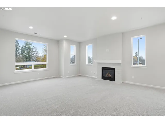 $519,960 | 4690 Southeast 2nd Street, Gresham, OR 97080