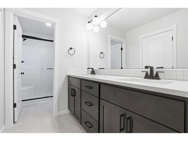 $519,960 | 4690 Southeast 2nd Street, Gresham, OR 97080