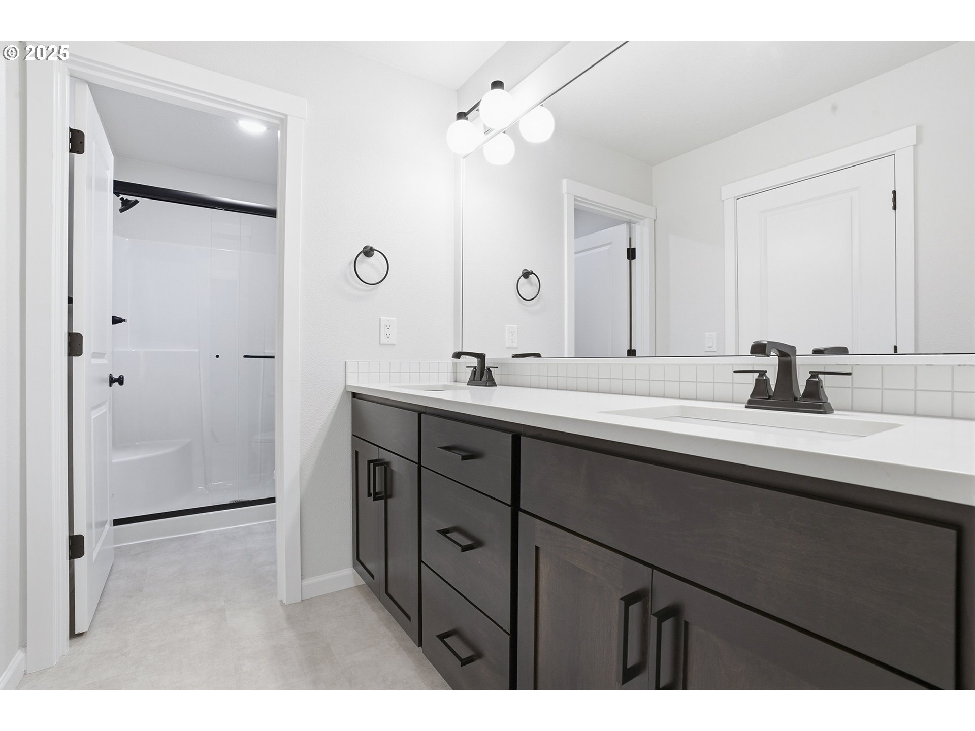 4690 Southeast 2nd Street Gresham, OR 97080 - Photo 26 of 37