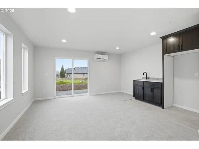 $519,960 | 4690 Southeast 2nd Street, Gresham, OR 97080