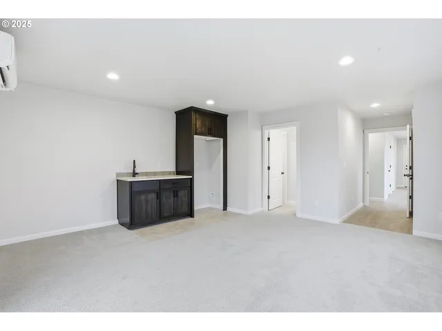 $519,960 | 4690 Southeast 2nd Street, Gresham, OR 97080