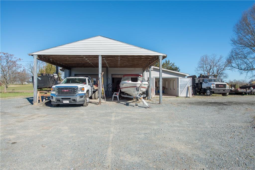 3609 White Store Road Wingate, NC 28174 - Photo 4 of 24