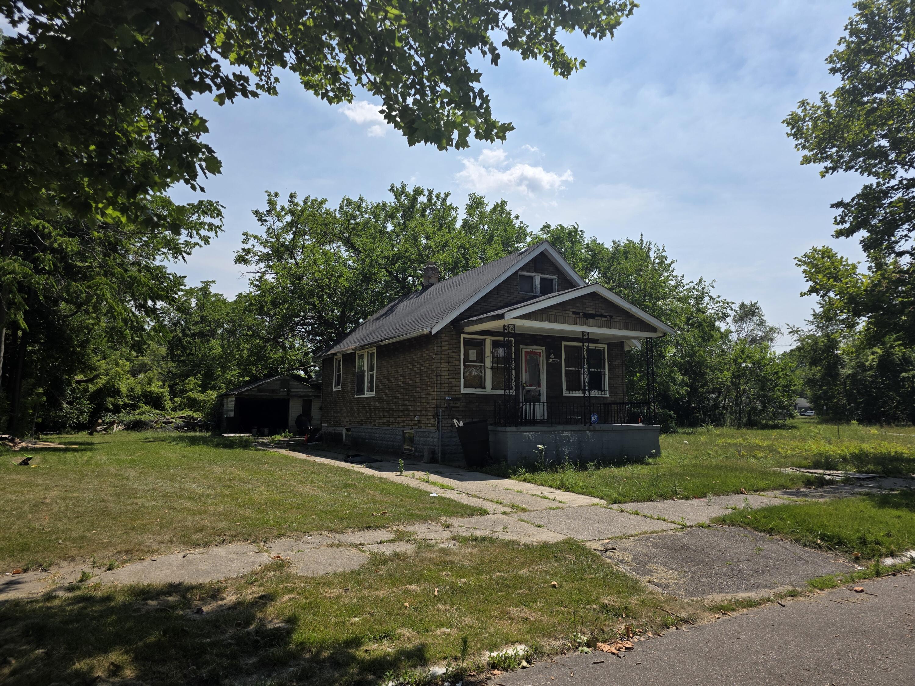13036 Filbert Avenue Detroit, MI 48205 - Photo 1 of 28 20260715_144633