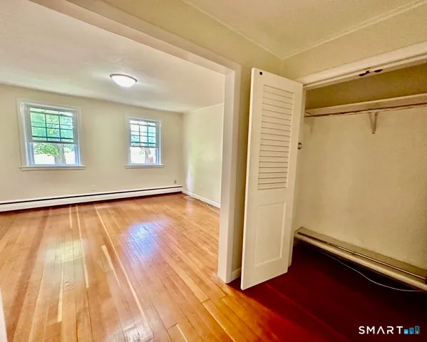 $1,900 | 15 Prospect Street, Essex, CT 06426