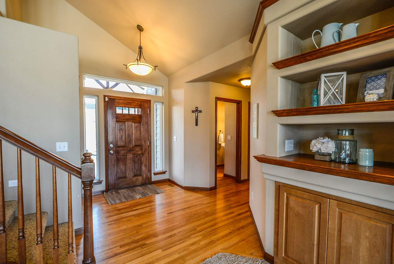 2221 South Meadowview Road Greenacres, WA 99016 - Photo 7 of 20 Gallery Image 7