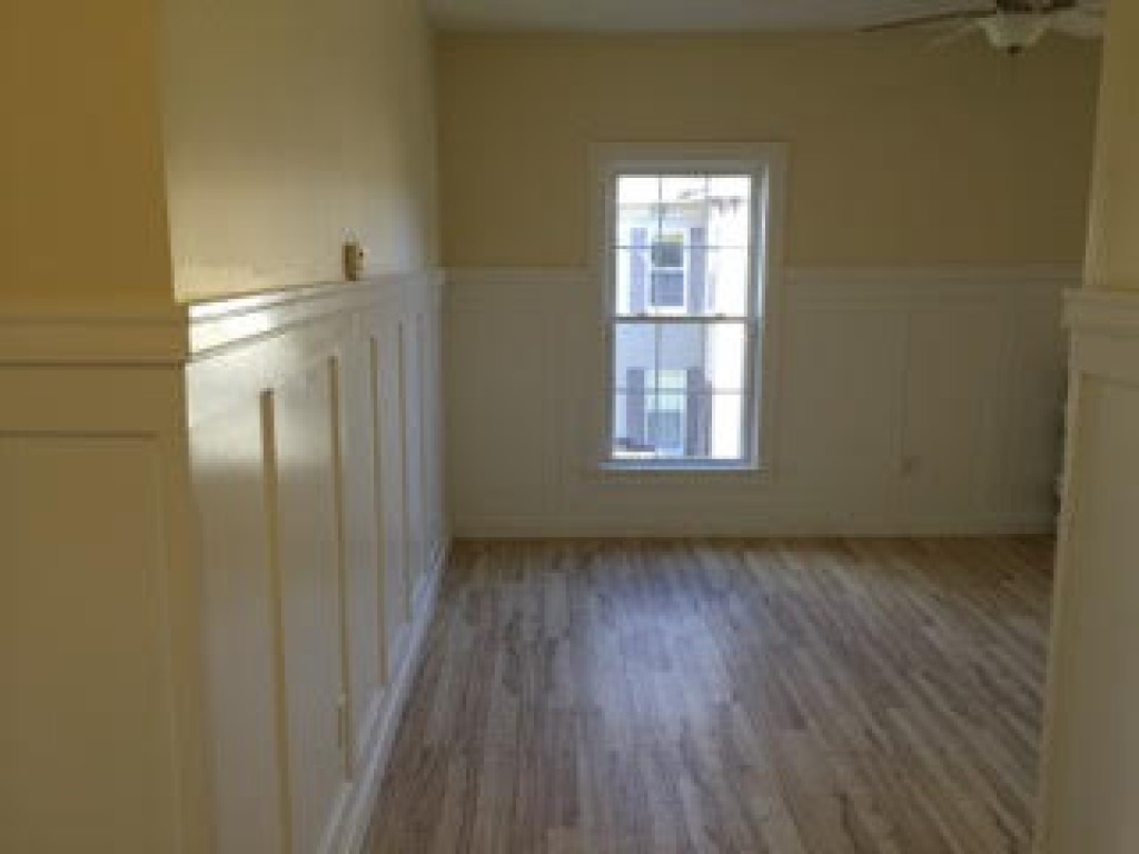 18-20 Academy Street Rochester, NH 03867 - Photo 7 of 10