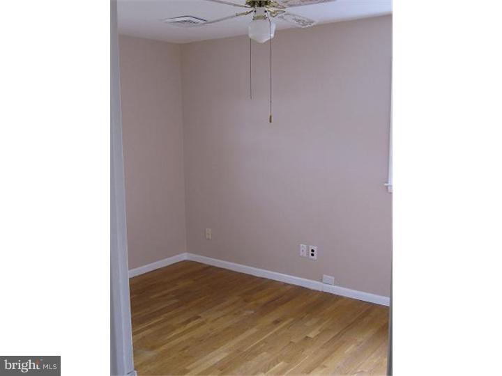 704 Manfield Road Newark, DE 19713 - Photo 11 of 14 Bedroom 2