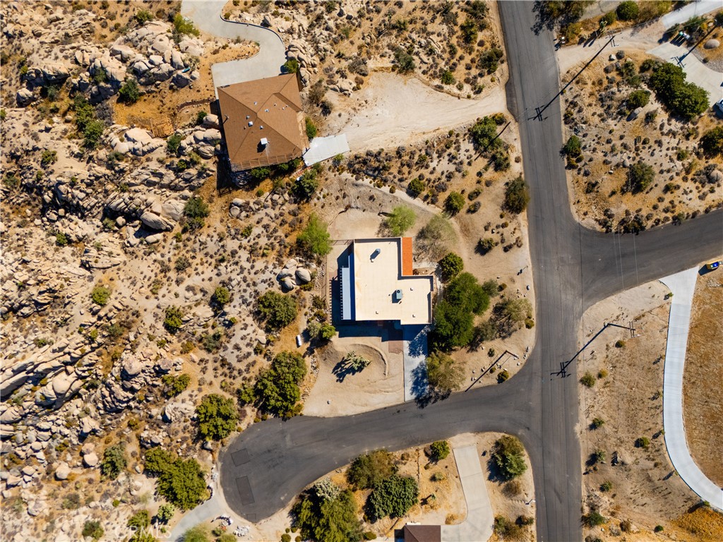 6231 Mirlo Road Yucca Valley, CA 92284 - Photo 5 of 57 Gallery Image 5