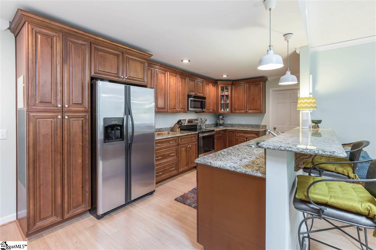 502 East Hackney Road Greer, SC 29650 - Photo 8 of 26 Gallery Image 8