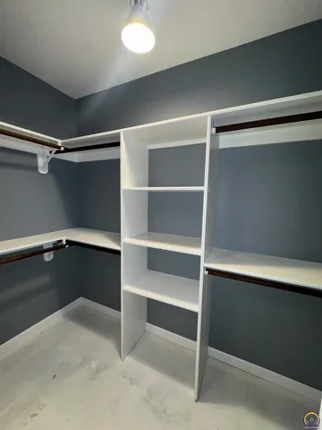 $260,000 | 4417 Northwest 52nd Terrace, Topeka, KS 66618